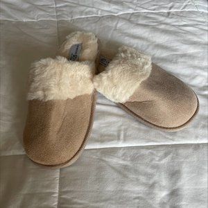 Chinese Laundry Slippers